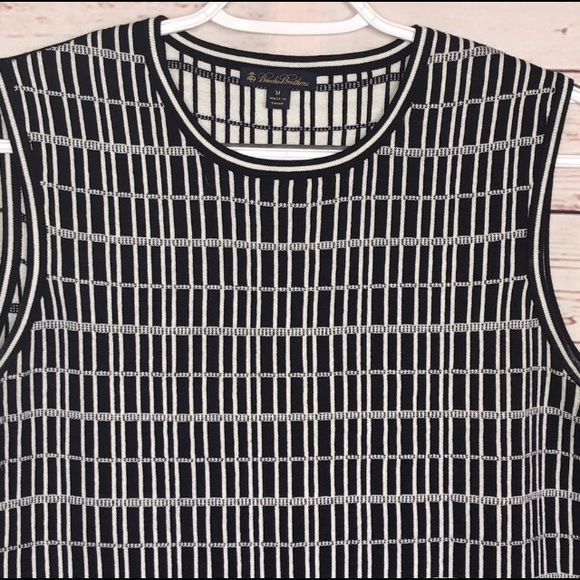 Brooks Brothers  Silk Blend Sleeveless Top Size M - Picture 2 of 7